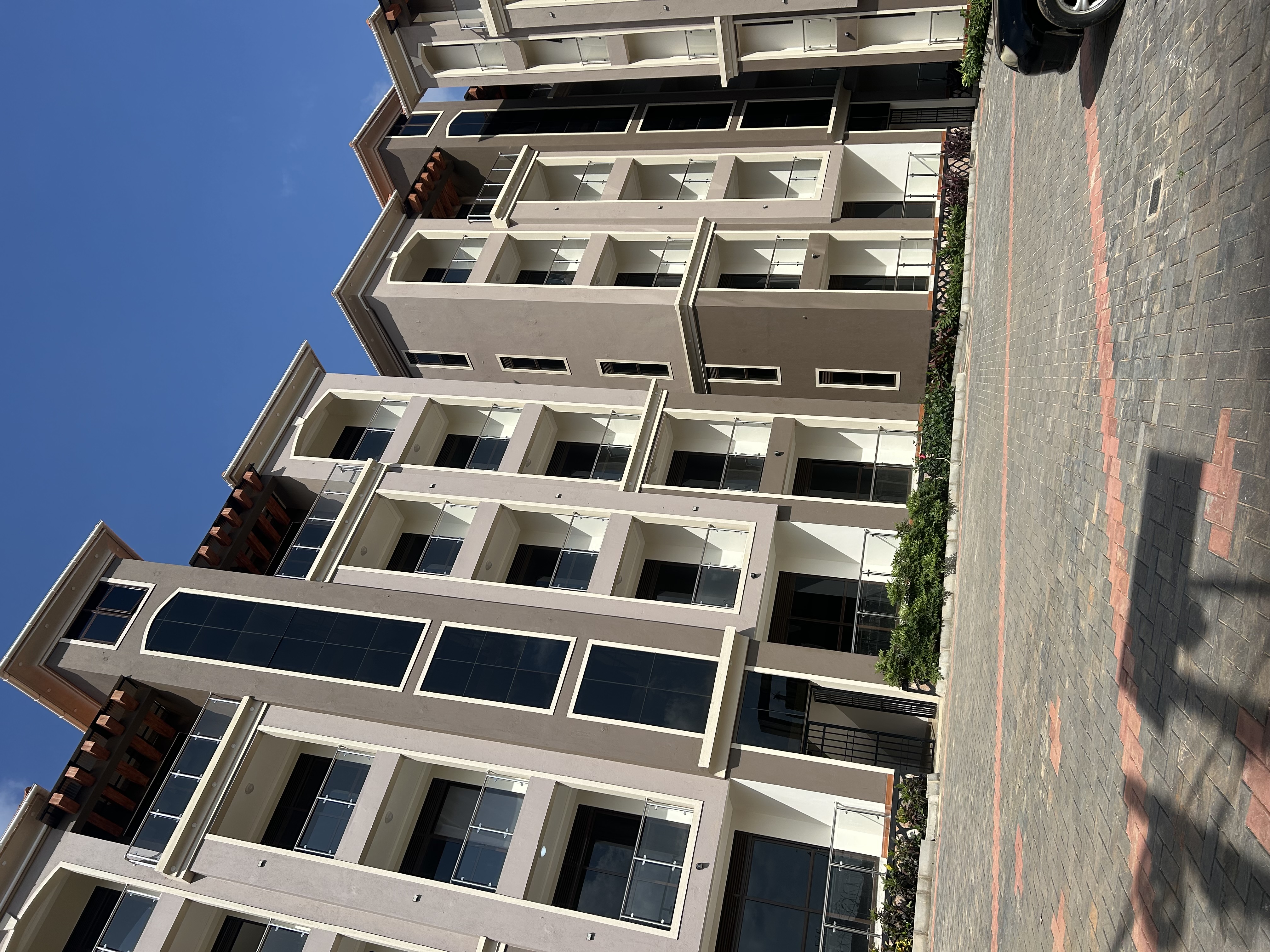 Komamboga Complex - Unit